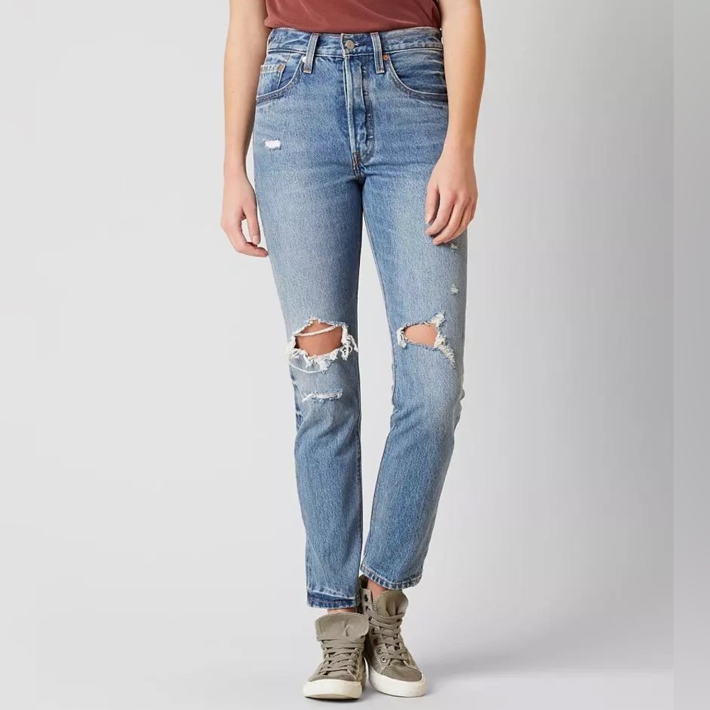 Levi's 501 Old Hangouts Skinny Distressed Button Fly Jeans Women’s size 26